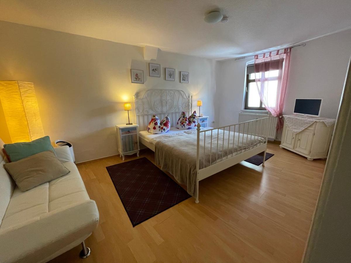 Pension Alt Naumburg Наумбург Экстерьер фото